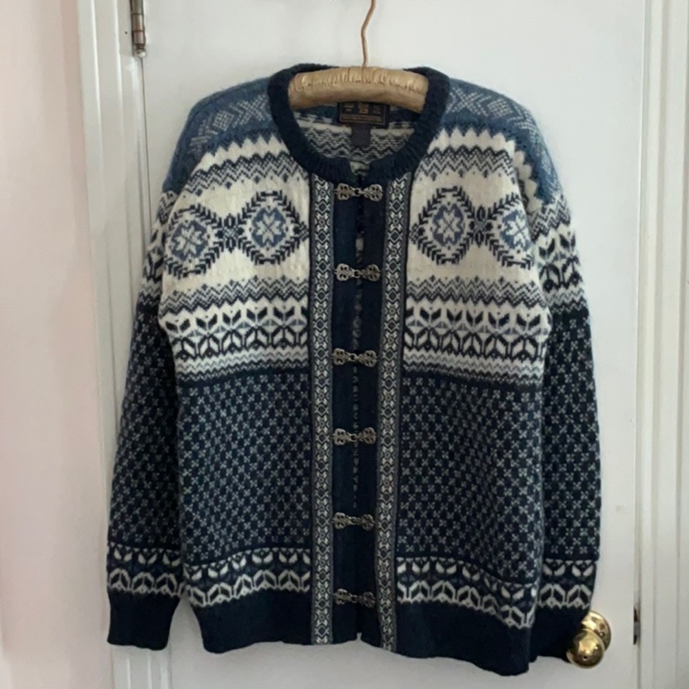 Vintage Woolrich Nordic Cardigan 100% Wool M Drop Shoulders Braided Trim